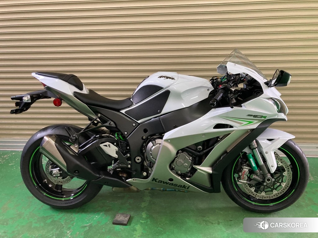 Проданный Kawasaki ZX-10R NINJA 2017 из Японии, фото 2