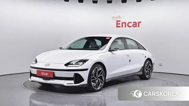 Hyundai Ionic 6 2024 Белый из Кореи