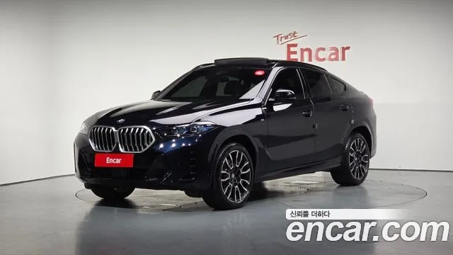 BMW X6 (G06) 2024 Черный из Кореи