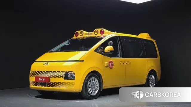 Hyundai Staria 2022 Желтый из Кореи