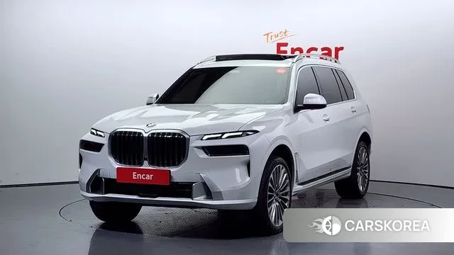 BMW X7 (G07) 2023 Белый из Кореи