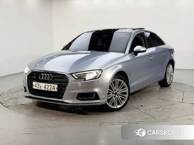 Audi New A3 2018 Серебряный из Кореи