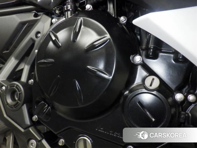 Engine photo