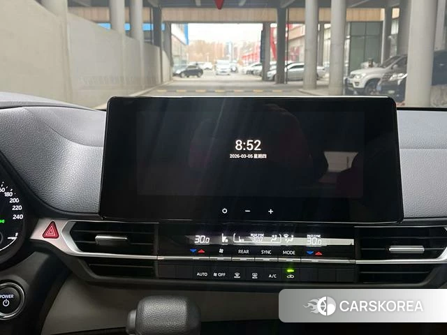 Toyota Grevia 2025 Белый из Китая