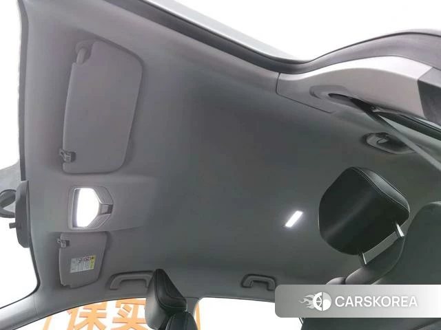 Geely Automobile Emgrand Methanol 2024 Белый из Китая