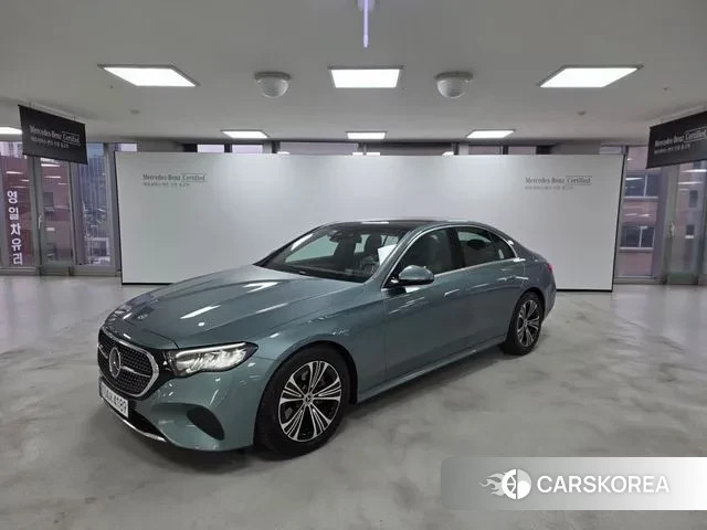 Mercedes-Benz E-Class W214 2025 Серебряный из Кореи