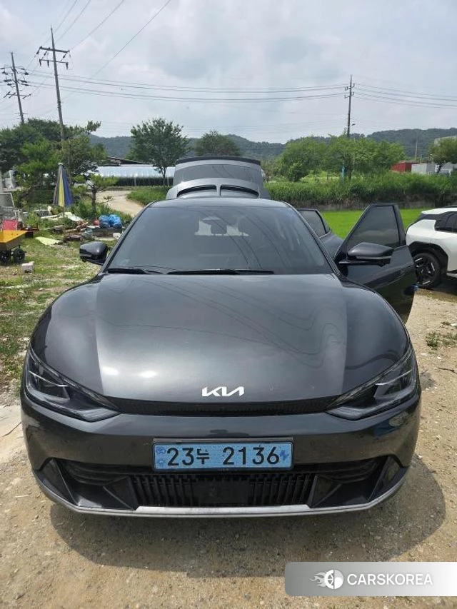 Kia EV6 2022 Серый из Кореи