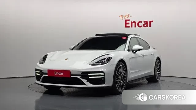 Porsche Panamera (971) 2022 Белый из Кореи