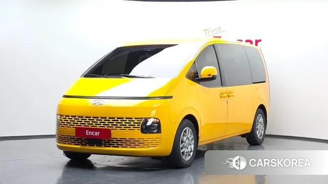 Hyundai Staria 2021 Желтый из Кореи