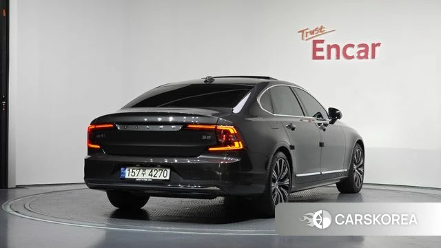 Volvo S90 2022 Серый из Кореи