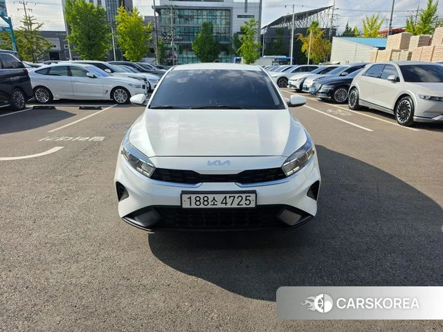 Kia The New K3 2nd generation 2023 Белый из Кореи