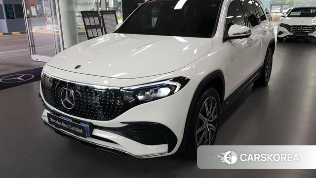 Mercedes-Benz EQB X243 2024 Белый из Кореи