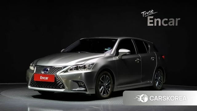Lexus CT200h 2018 Серебряный из Кореи