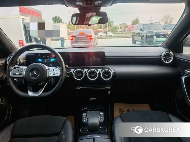 Mercedes-Benz Class A 2021 Белый из Китая