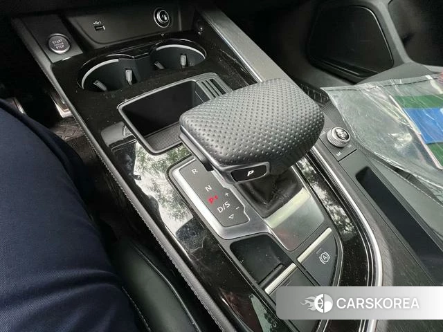 Audi A4L 2024 Белый из Китая