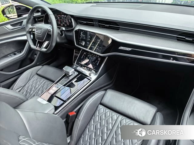 Audi A7 2024 Черный из Китая