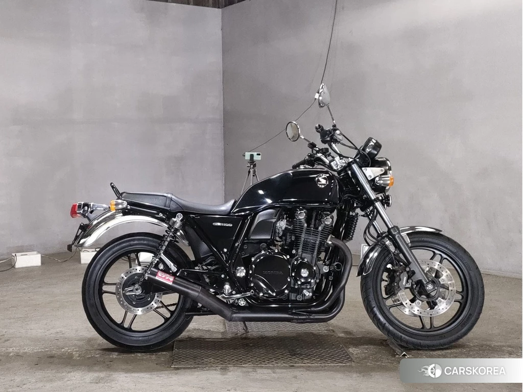 Проданный Honda CB1100 2015 из Японии