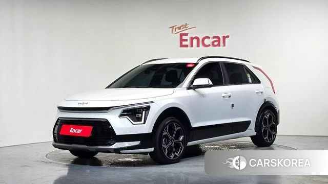 Kia Di Ol Nu Niro 2022 Белый из Кореи