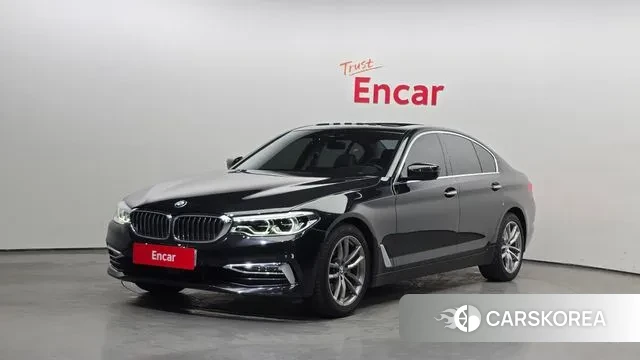 BMW 5 Series (G30) 2018 Черный из Кореи