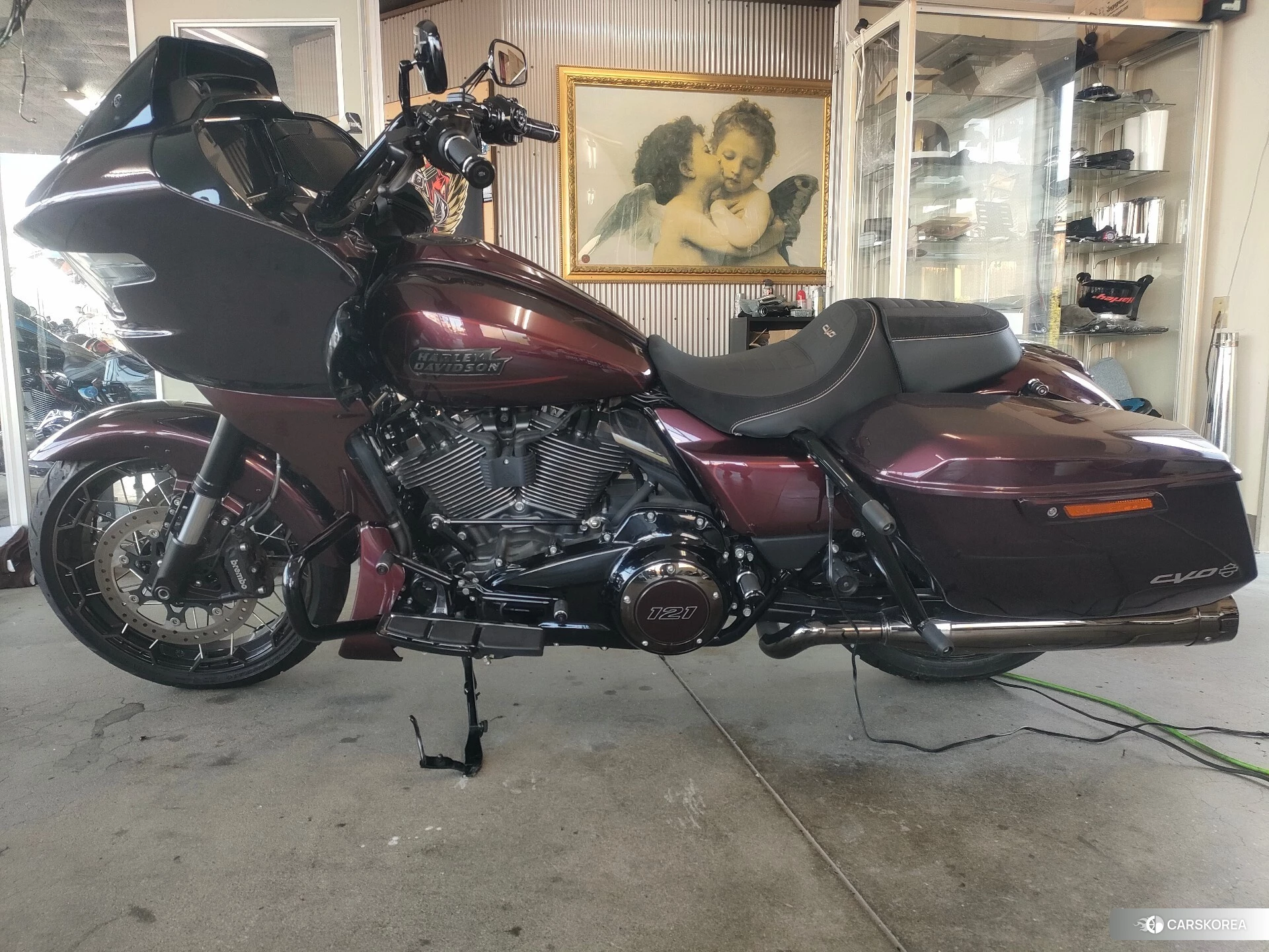 Проданный Harley-Davidson Road Glide FLTRXSE1800 CVO 2024 из Японии