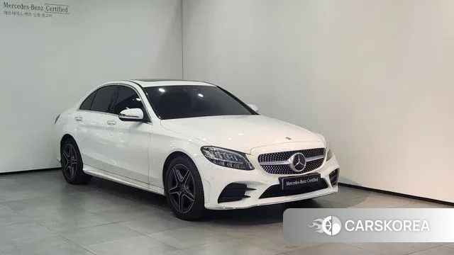 Mercedes-Benz C-Class W205 2021 Белый из Кореи