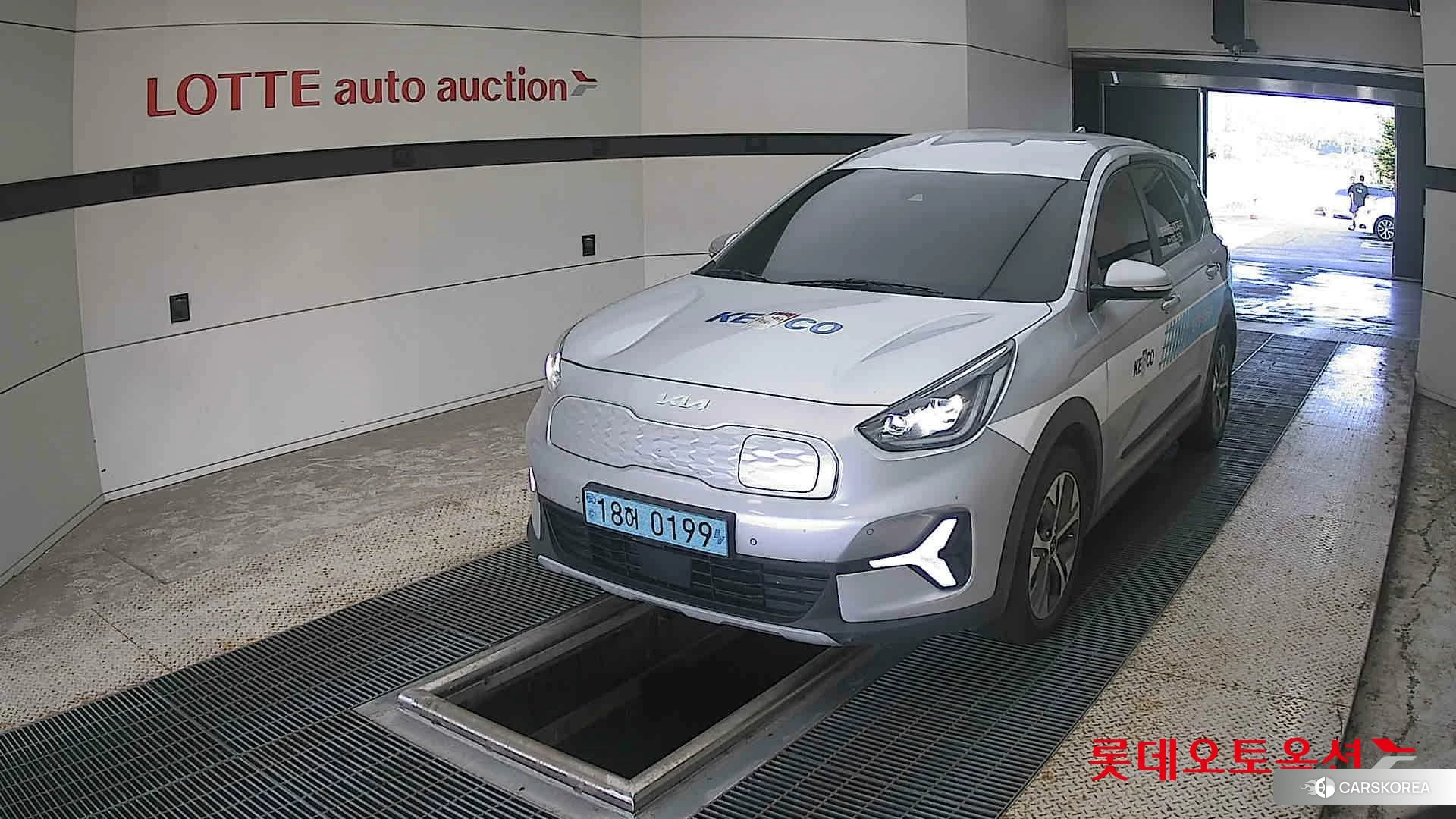 Kia Niro Plus 2023 Sparkling Silver из Кореи
