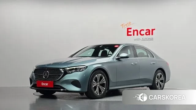 Mercedes-Benz E-Class W214 2025 Зеленый из Кореи