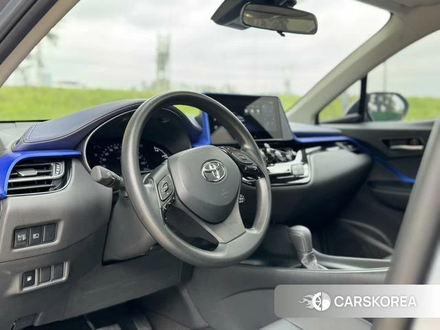 Toyota C-HR 2024 Синий из Китая