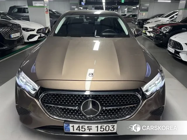 Mercedes-Benz E-Class W214 2025 Коричневый из Кореи