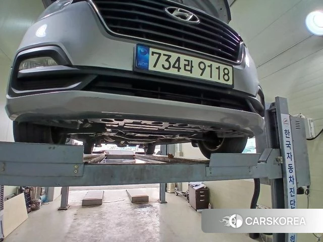 Hyundai The New Grand Starex 2018 Серебряный из Кореи