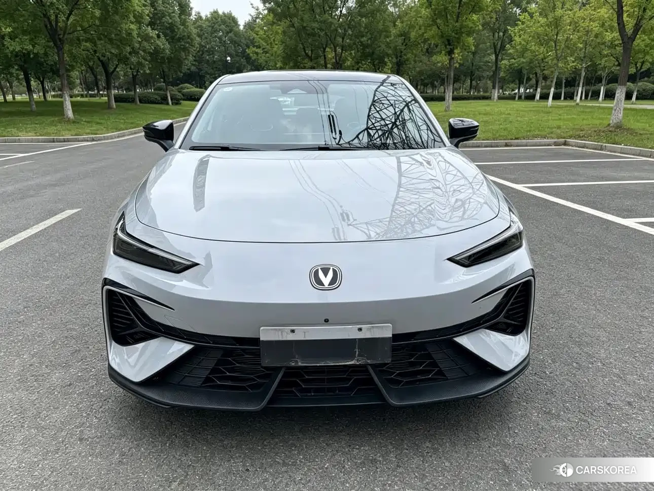 Chang'an Changan UNI-V 2025 Silver/gray из Китая