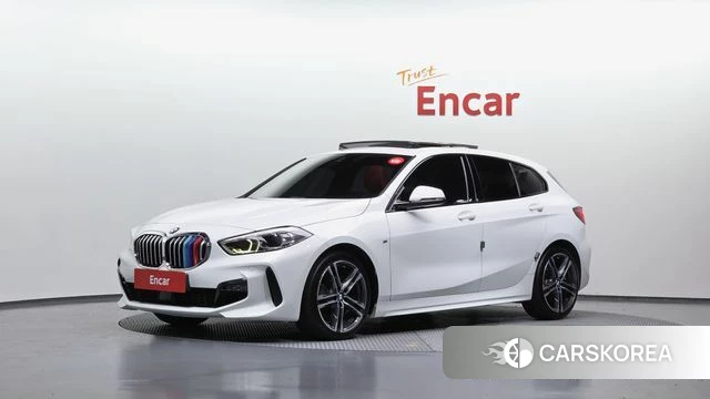 BMW 1 Series (F40) 2021 Белый из Кореи