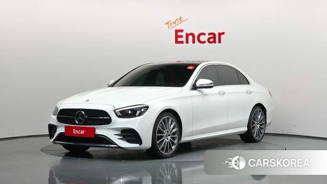 Mercedes-Benz E-Class W213 2020 Белый из Кореи