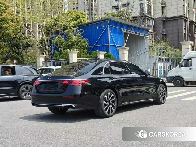 Mercedes-Benz E-class 2024 Черный из Китая