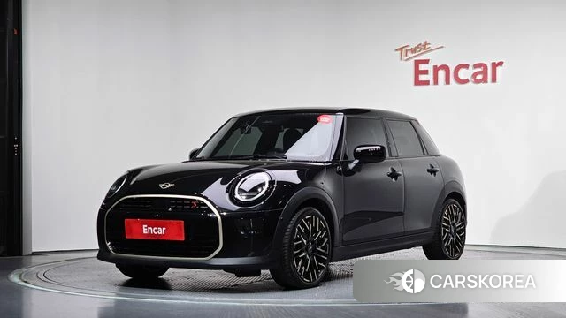 Mini Cooper S 4th Generation 2025 Черный из Кореи