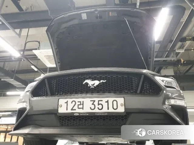 Ford Mustang 2019 Серый из Кореи