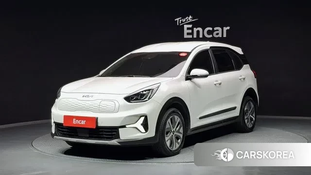 Kia Niro Plus 2022 Белый из Кореи
