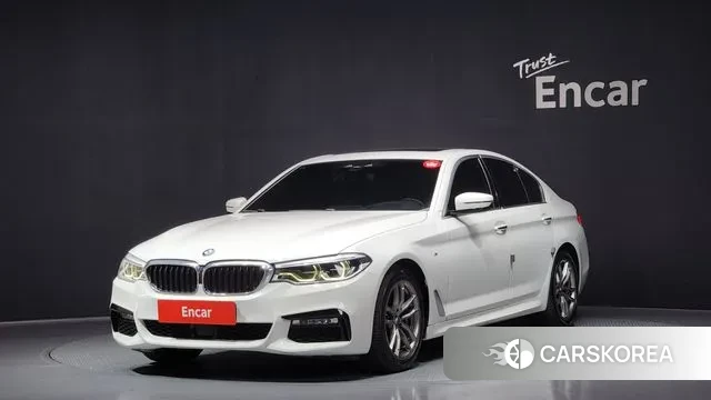 BMW 5 Series (G30) 2018 Белый из Кореи
