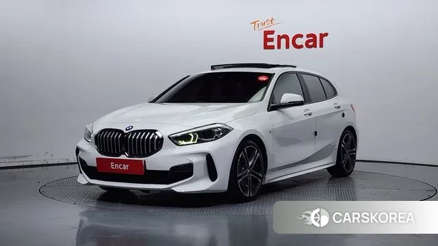 BMW 1 Series (F40) 2020 Белый из Кореи