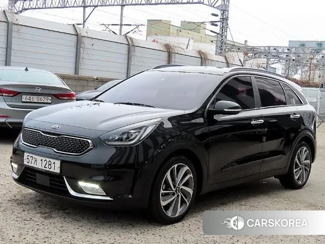 Kia Niro 2018 Черный из Кореи