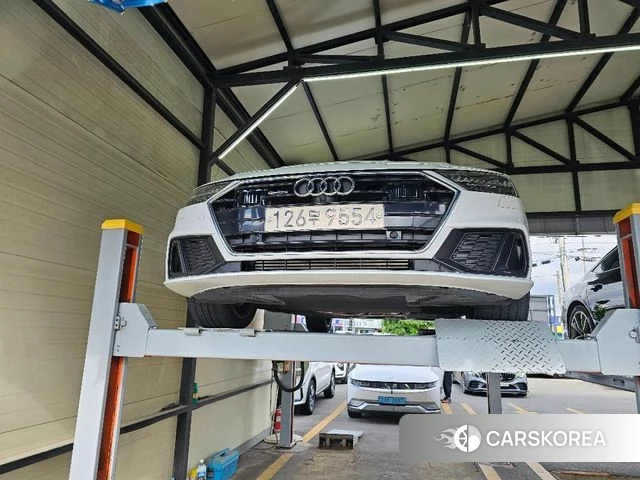 Audi A7 (4K) 2020 Белый из Кореи