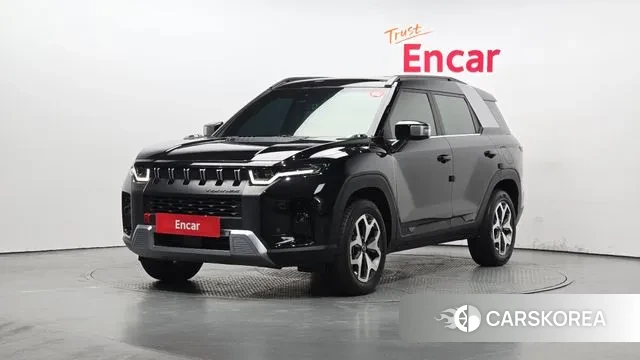 Ssangyong Torres 2023 Черный из Кореи