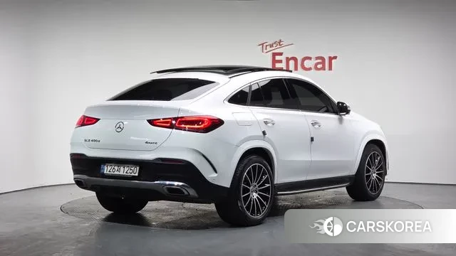 Mercedes-Benz GLE-Class W167 2022 Белый из Кореи
