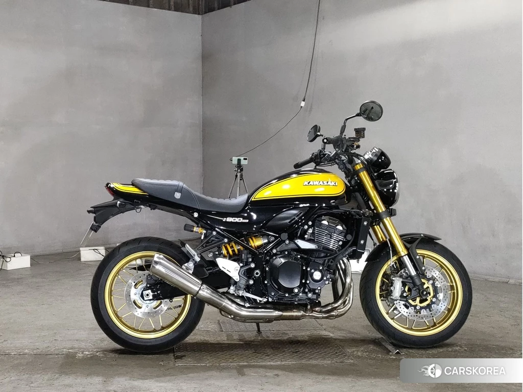 Проданный Kawasaki Z900RS SE 2023 из Японии