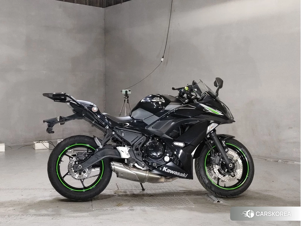 Проданный Kawasaki NINJA 650 2018 из Японии, фото 2