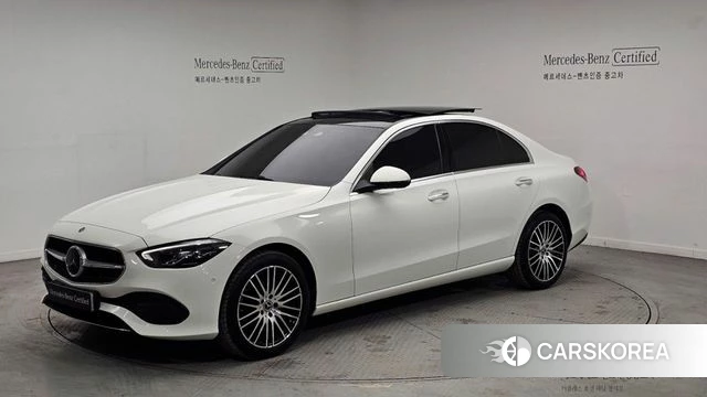 Mercedes-Benz C-Class W206 2024 Белый из Кореи