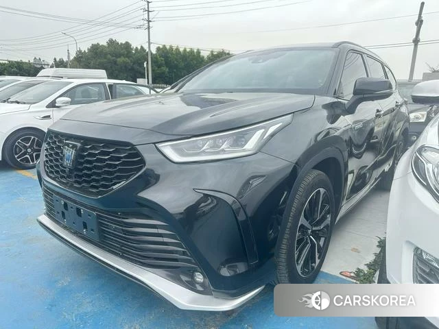Toyota Crown Lufang 2022 Черный из Китая