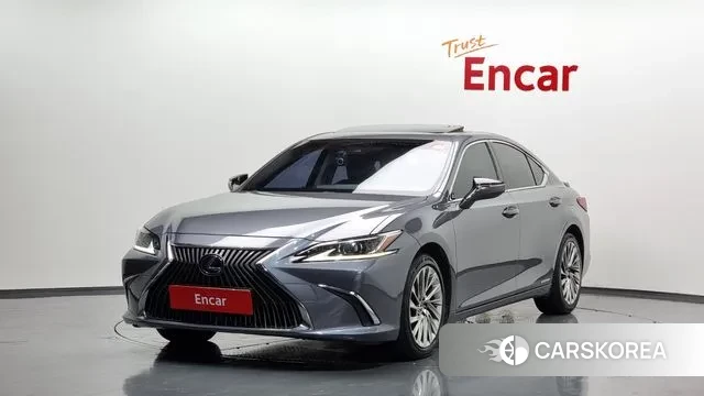 Lexus ES300h 7th generation 2019 Серый из Кореи