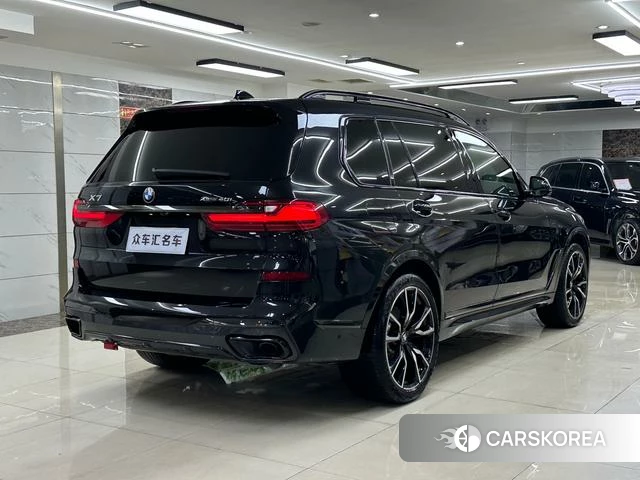 BMW X7 2022 Черный из Китая
