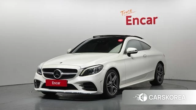 Mercedes-Benz C-Class W205 2021 Белый из Кореи